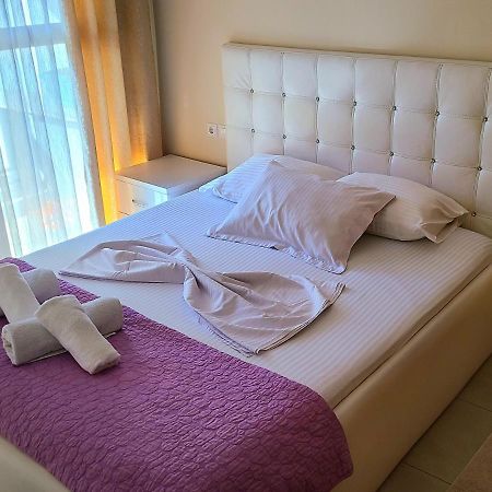 Marinela Apartment Тирана Экстерьер фото
