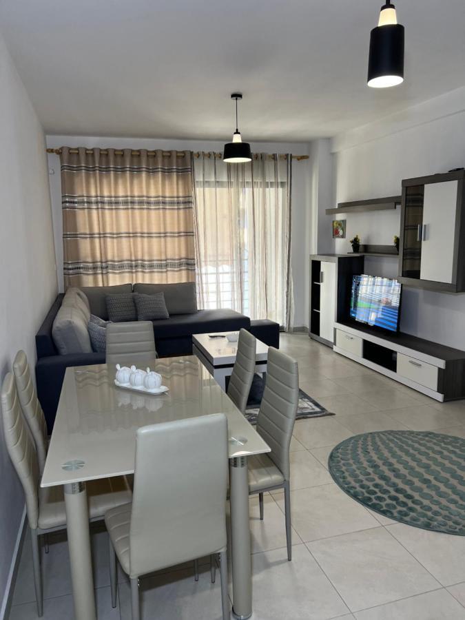 Marinela Apartment Тирана Экстерьер фото